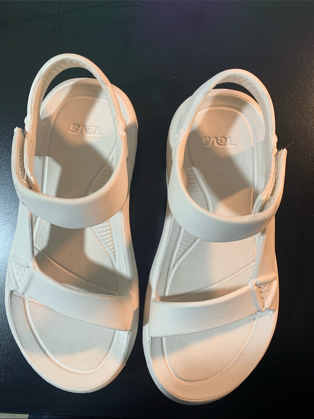 Teva Kids Cream/White Adjustable Strap Sandals (449)
